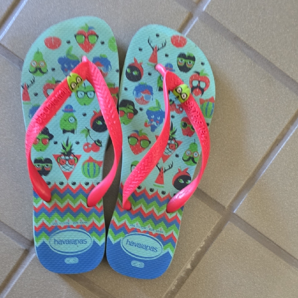 Havaianas Women's Sandals - Green and Pink